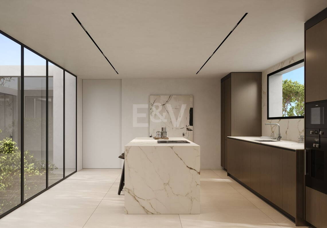 The Sky, Donde el cielo se encuentra con el mar: Apartamento elevado que vive sobre Marbella