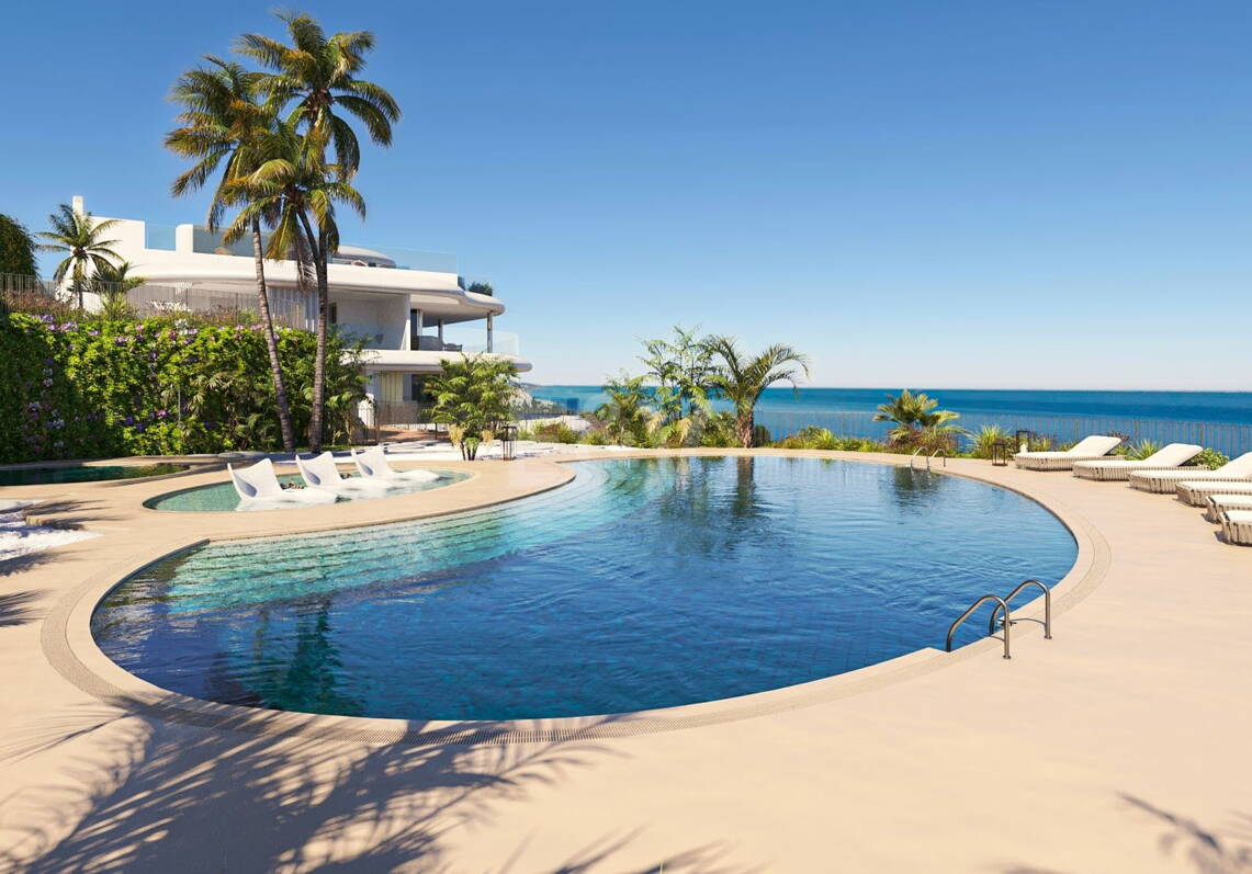 The Sky, Donde el cielo se encuentra con el mar: Apartamento elevado que vive sobre Marbella