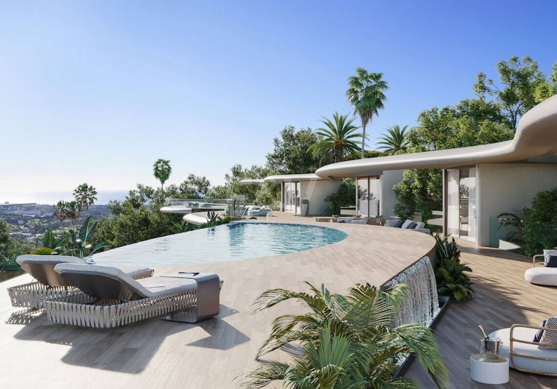 The Sky, Donde el cielo se encuentra con el mar: Apartamento elevado que vive sobre Marbella