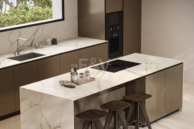 The Sky, Où le ciel rencontre la mer: Appartement élevé Vivre au-dessus de Marbella