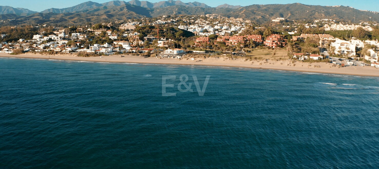 Effortless Modern Living Near Marbella’s Best Beaches