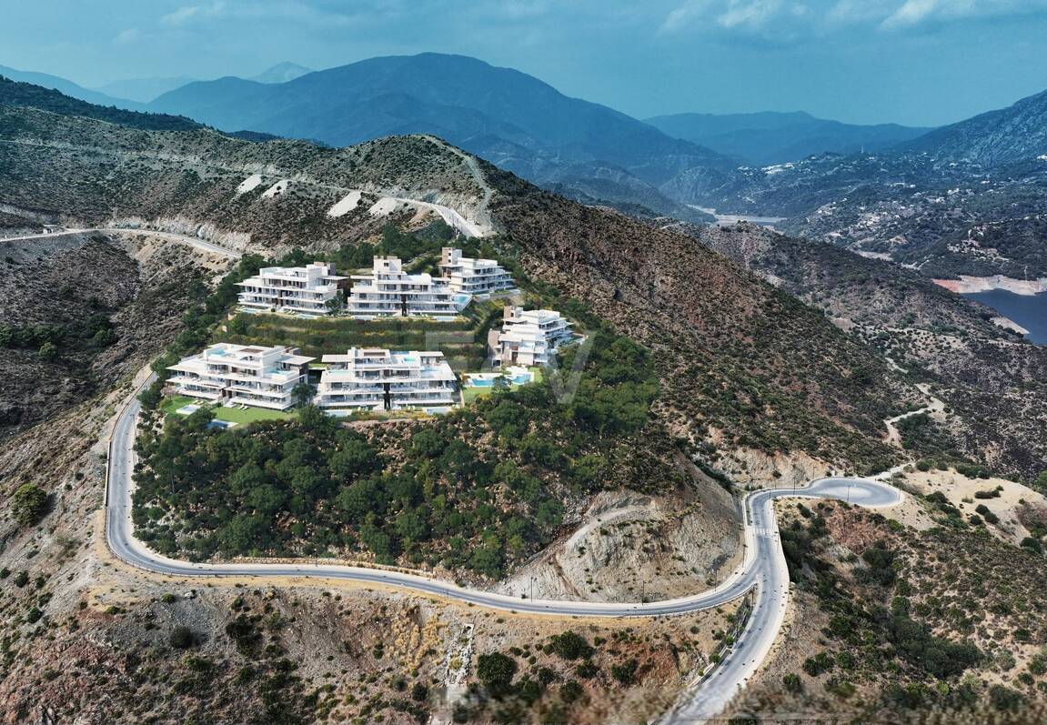 Mimosas - Real de la Quinta, Utveckling i Real de La Quinta, Benahavis