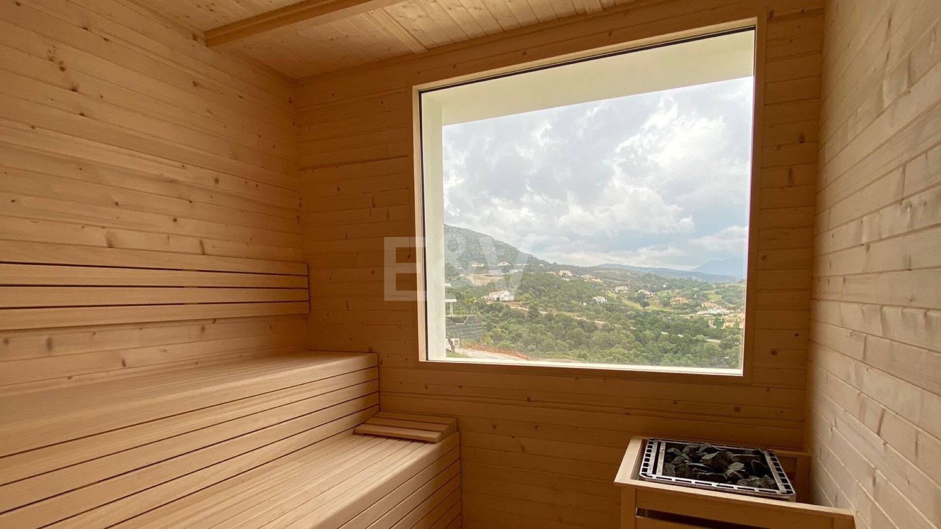 Marbella Club Hills Phase II, Raffinerad landsbygdsliv i en av Europas mest exklusiva enklaver