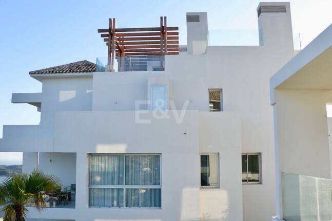 Marbella Club Hills Phase II, Raffinerad landsbygdsliv i en av Europas mest exklusiva enklaver