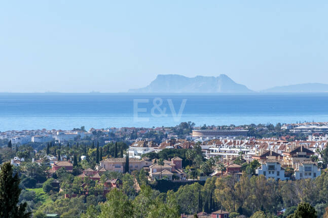 Villas Gardenias, Exclusive Villas with Panoramic Sea Views on Marbella’s Golden Mile