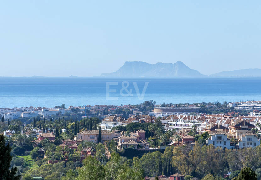Villas Gardenias, Exclusive Villas with Panoramic Sea Views on Marbella’s Golden Mile