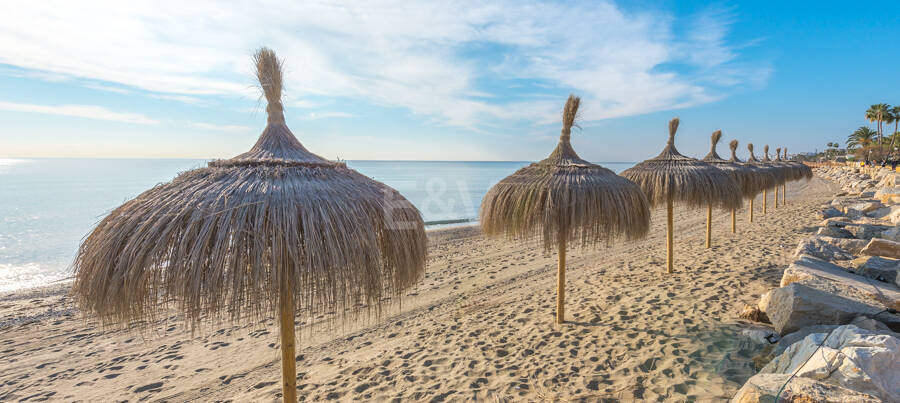Exclusive Villas with Panoramic Sea Views on Marbella’s Golden Mile
