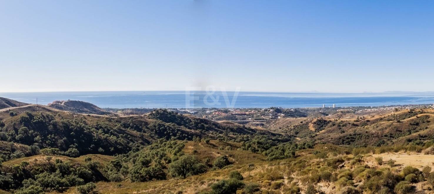 Apartments in La Mairena with Panoramic Views