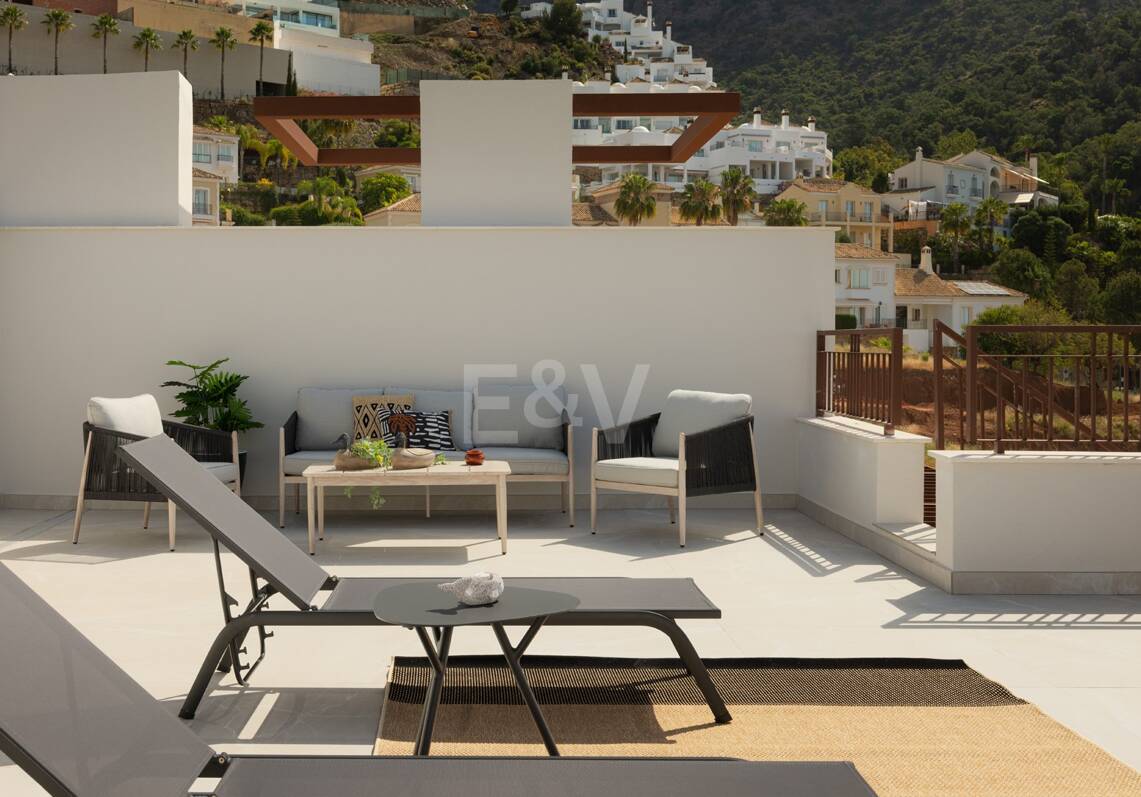 Almazara Forest, Exklusive Residenzen mit Berg- und Meerblick