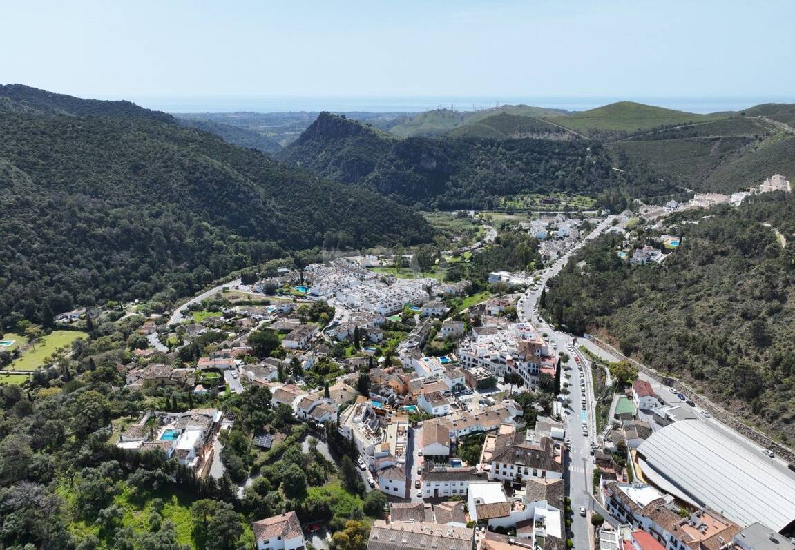 Fuente Lirios, Boutique Living in the Heart of Benahavís