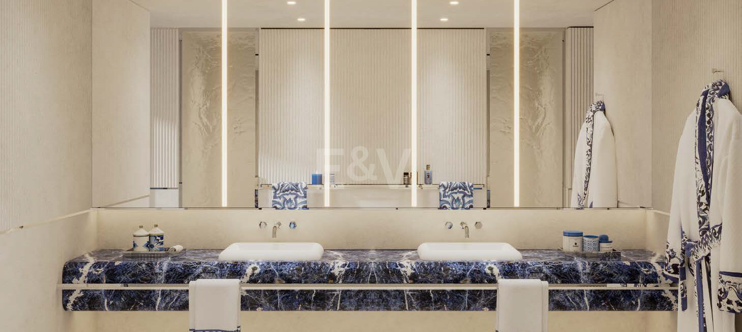 Elevated Luxury Living on Marbella's Golden Mile