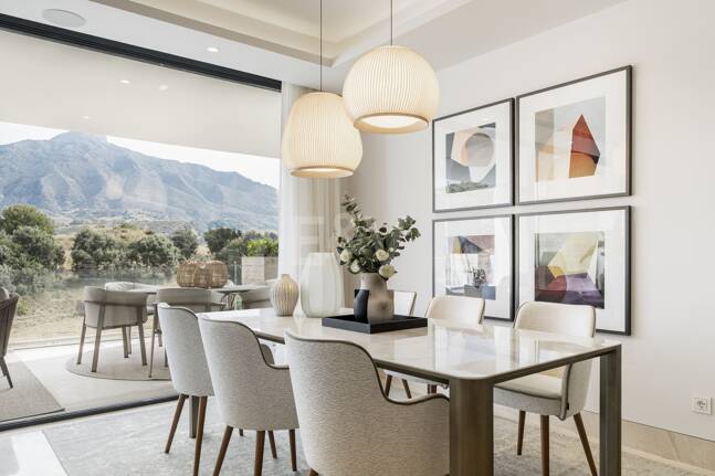 Aloha Forest, Elevated Living in the Heart of Golf Valley