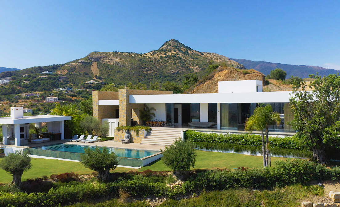 State-of-the-art villa in Marbella Club Golf Resort with panoramic sea views
