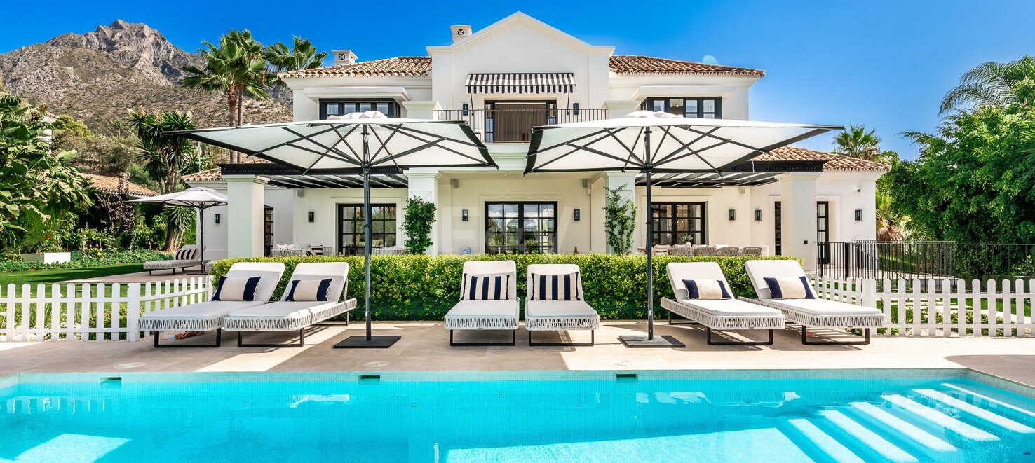 Immaculate Villa with Sea Views in Sierra Blanca