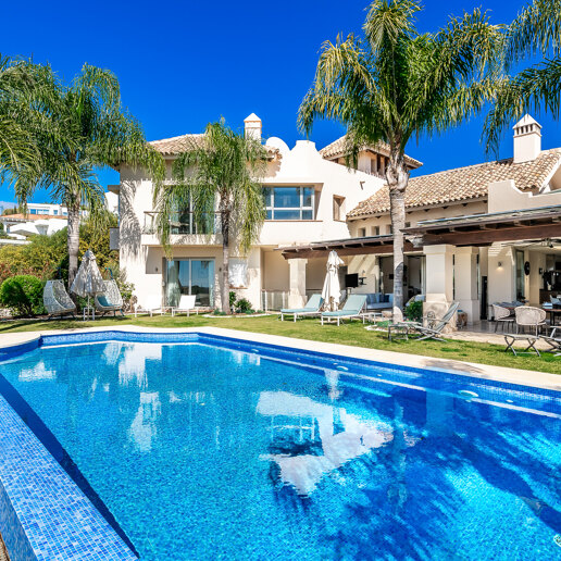 Exclusive Frontline Los Flamingos Golf Property in Gated Community