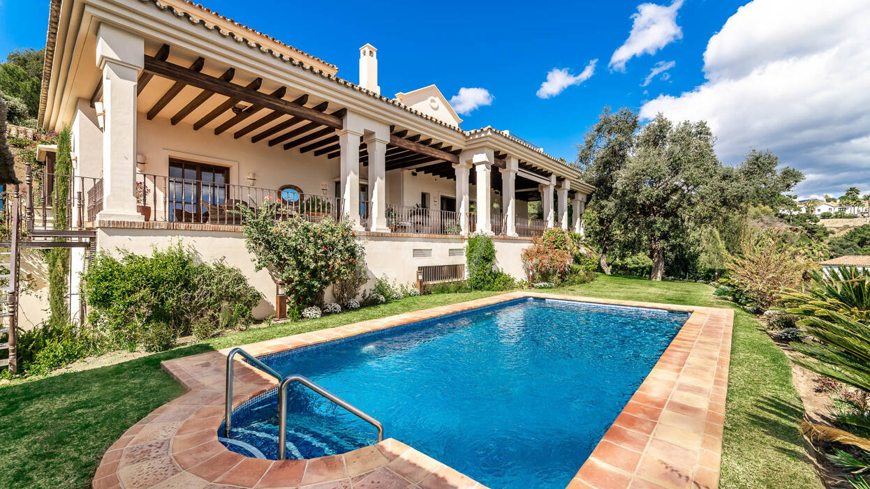 Andalusian Mansion with stunning sea views