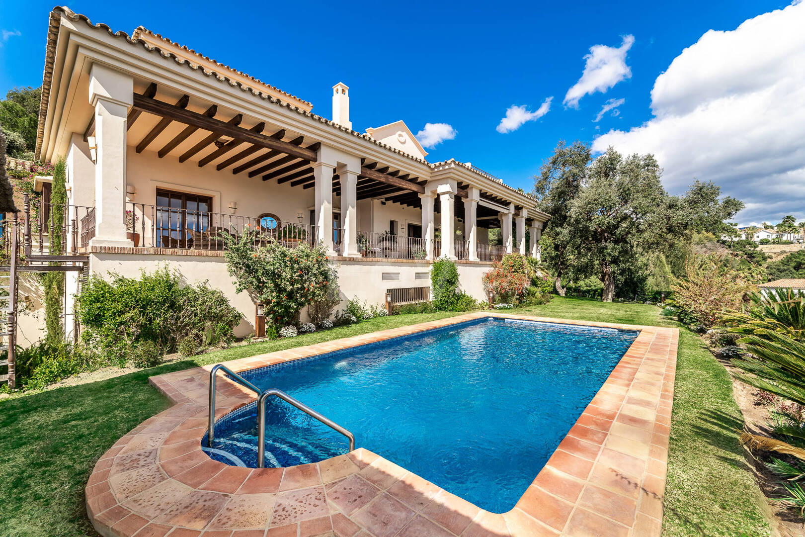 Andalusian Mansion with stunning sea views