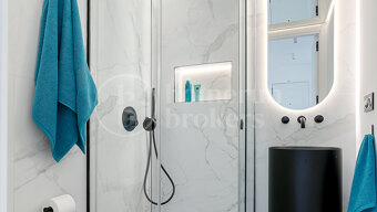 Penthouse La Diva - Excellent Rental Investment in Nueva Andalucia