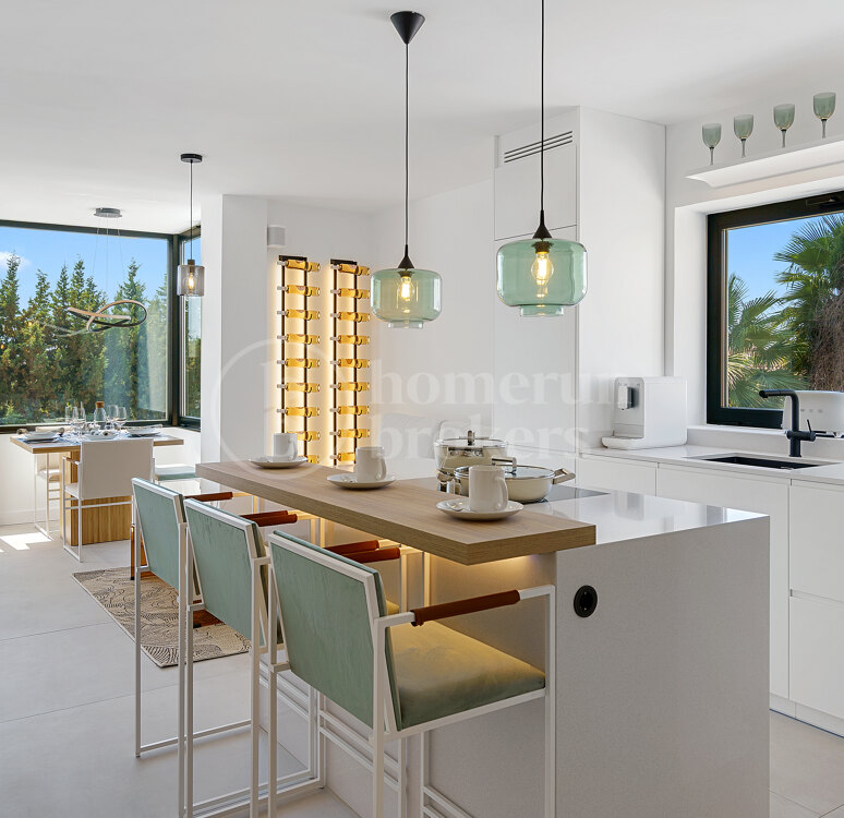 Penthouse La Diva - Excellent Rental Investment in Nueva Andalucia