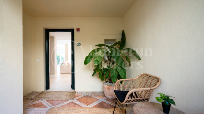 Townhouse La Quinta Hills - A beautiful townhouse in La Quinta with views of mountains, golf and sea