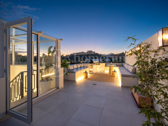 Townhouse La Quinta Hills - A beautiful townhouse in La Quinta with views of mountains, golf and sea