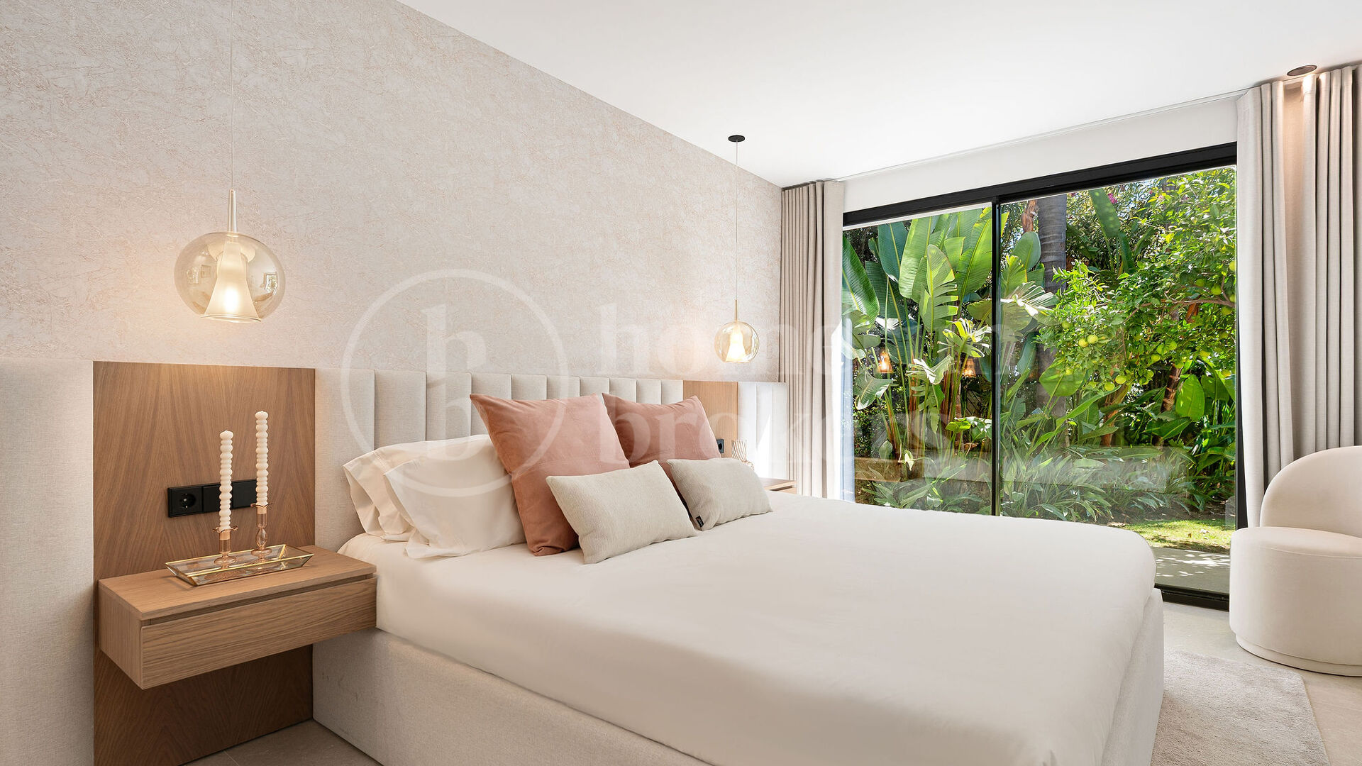 Villa Sophia – Fully Renovated Contemporary Villa in Los Arqueros, Benahavís