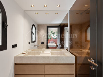 Villa Sophia – Fully Renovated Contemporary Villa in Los Arqueros, Benahavís
