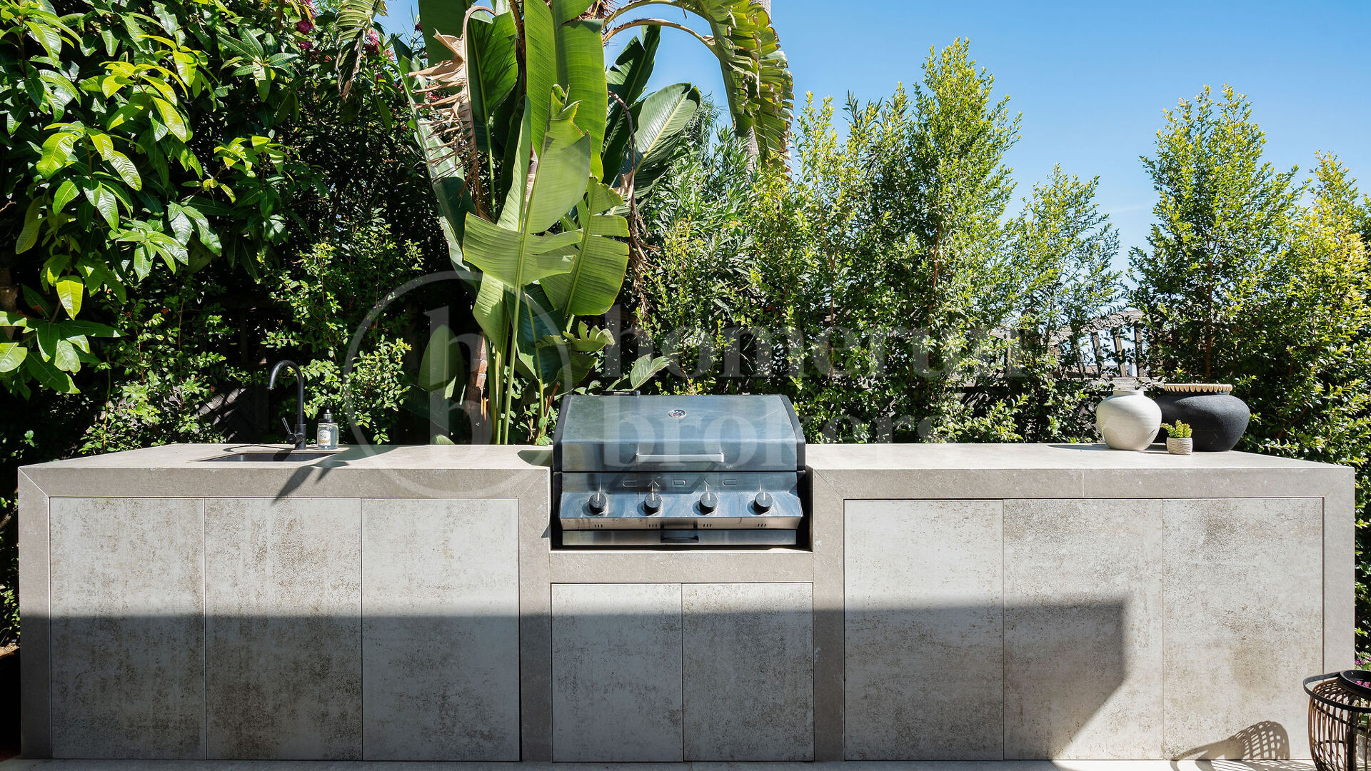 Villa Sophia – Fully Renovated Contemporary Villa in Los Arqueros, Benahavís