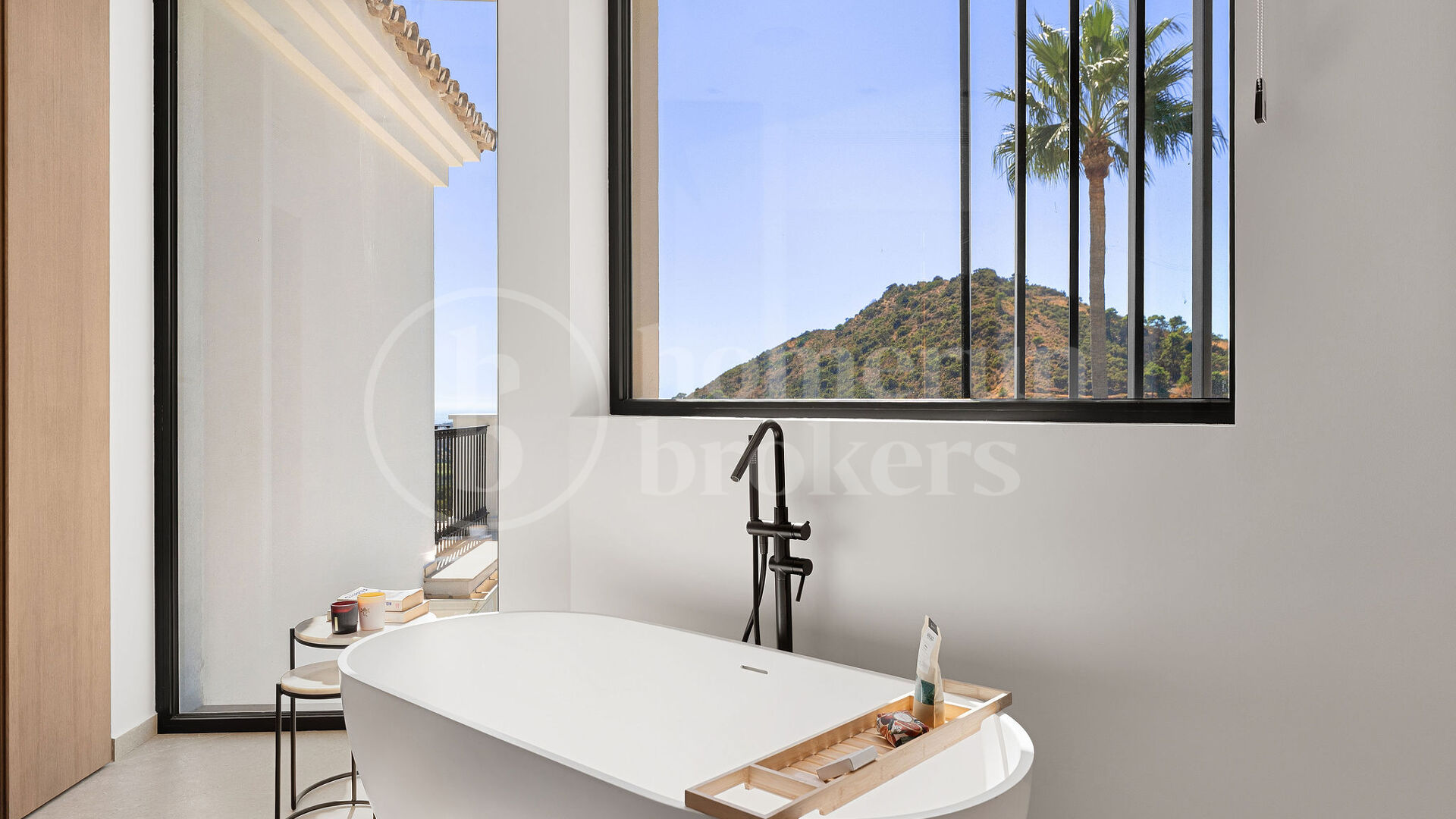 Villa Sophia – Fully Renovated Contemporary Villa in Los Arqueros, Benahavís