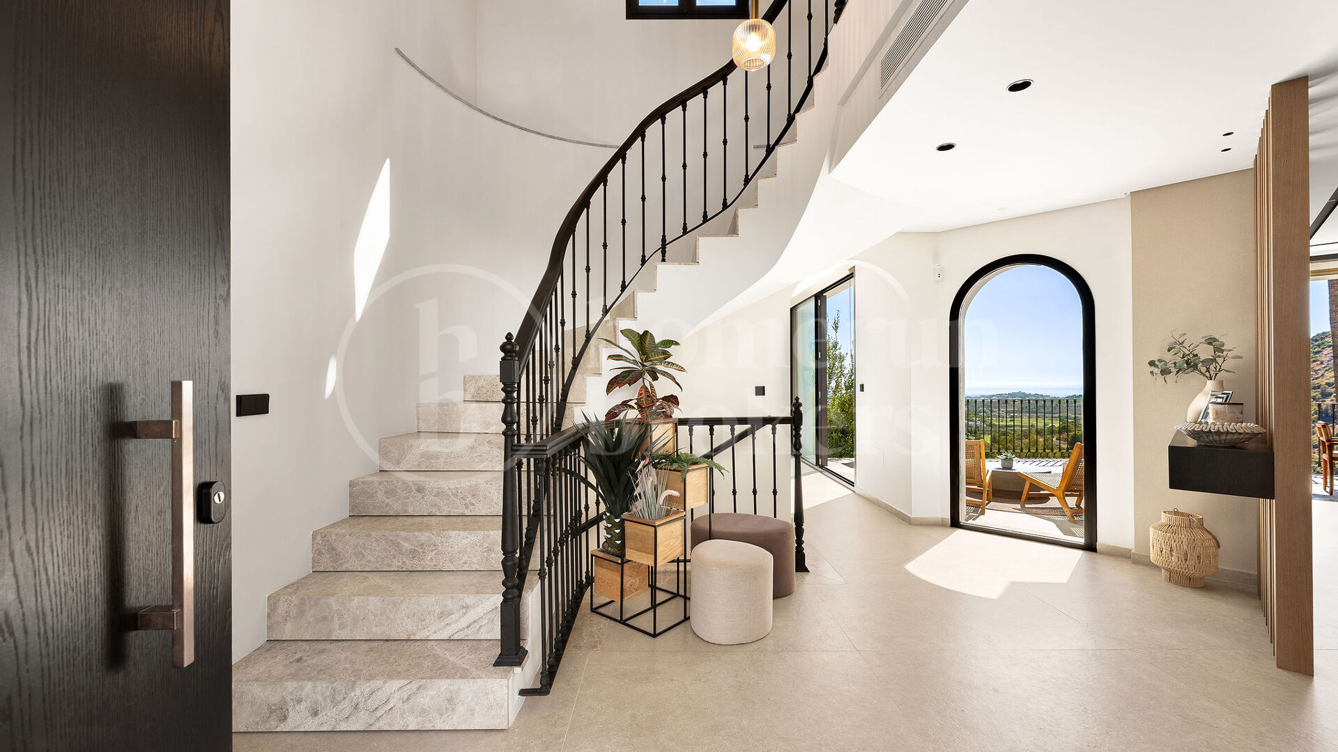 Villa Sophia – Fully Renovated Contemporary Villa in Los Arqueros, Benahavís