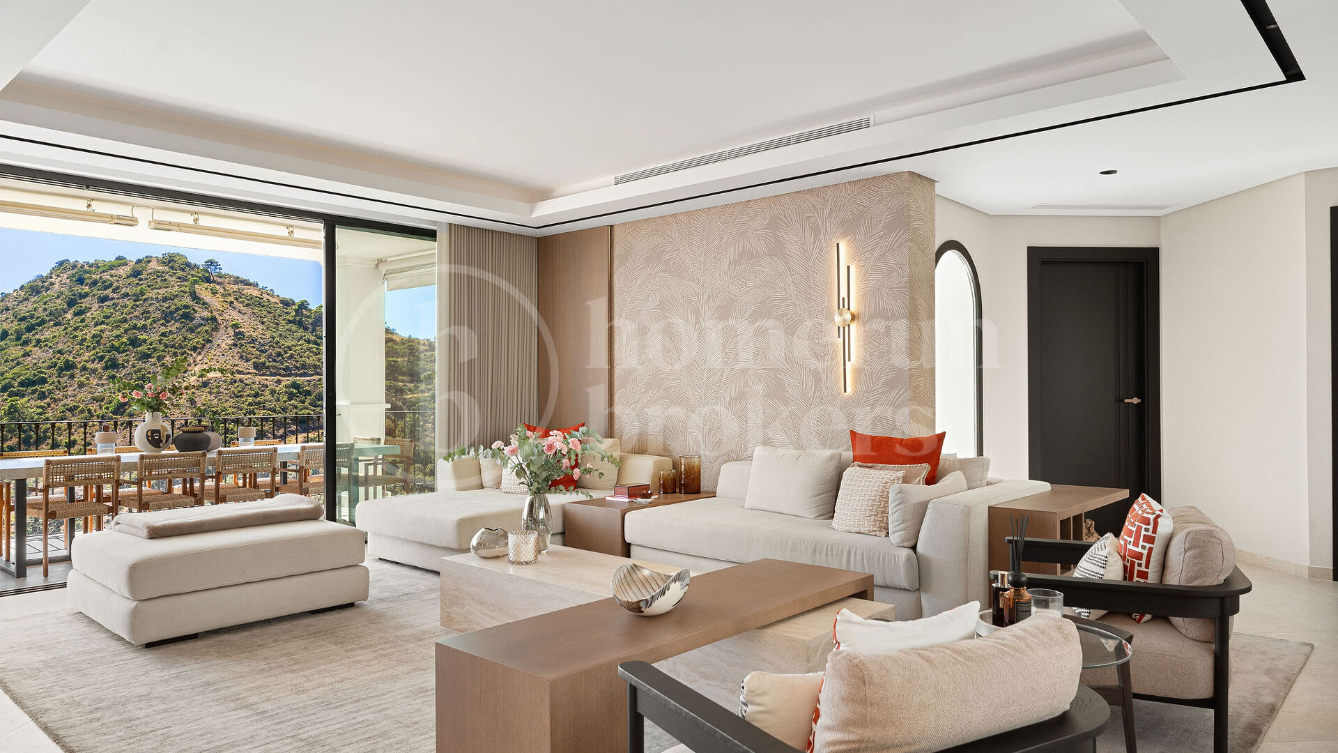 Villa Sophia – Fully Renovated Contemporary Villa in Los Arqueros, Benahavís