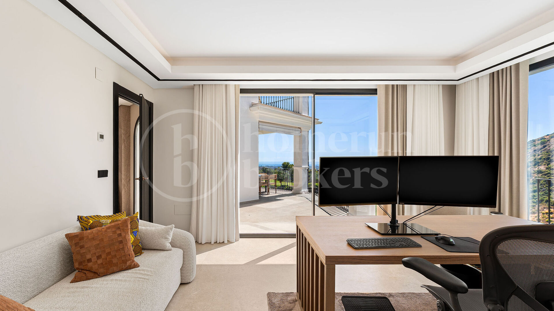 Villa Sophia – Fully Renovated Contemporary Villa in Los Arqueros, Benahavís