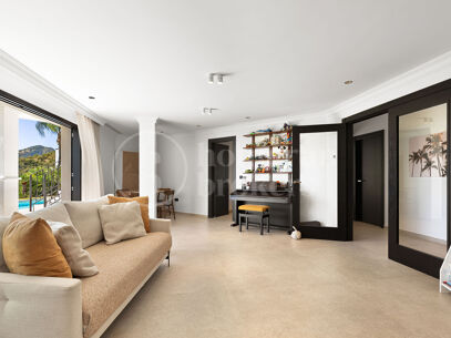 Villa Sophia – Fully Renovated Contemporary Villa in Los Arqueros, Benahavís