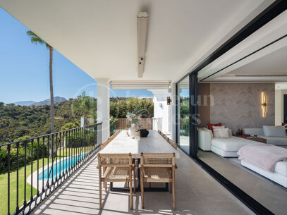 Villa Sophia – Fully Renovated Contemporary Villa in Los Arqueros, Benahavís