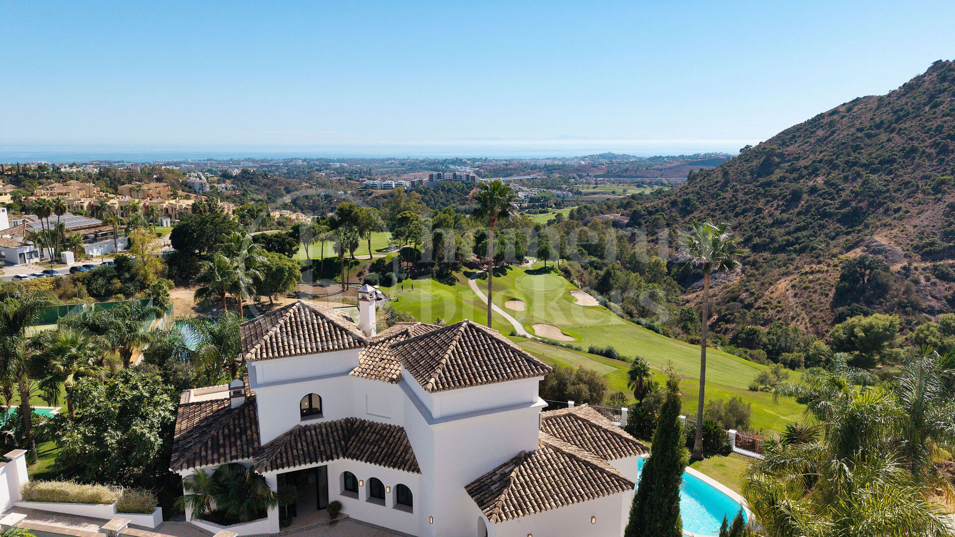 Villa Sophia – Fully Renovated Contemporary Villa in Los Arqueros, Benahavís