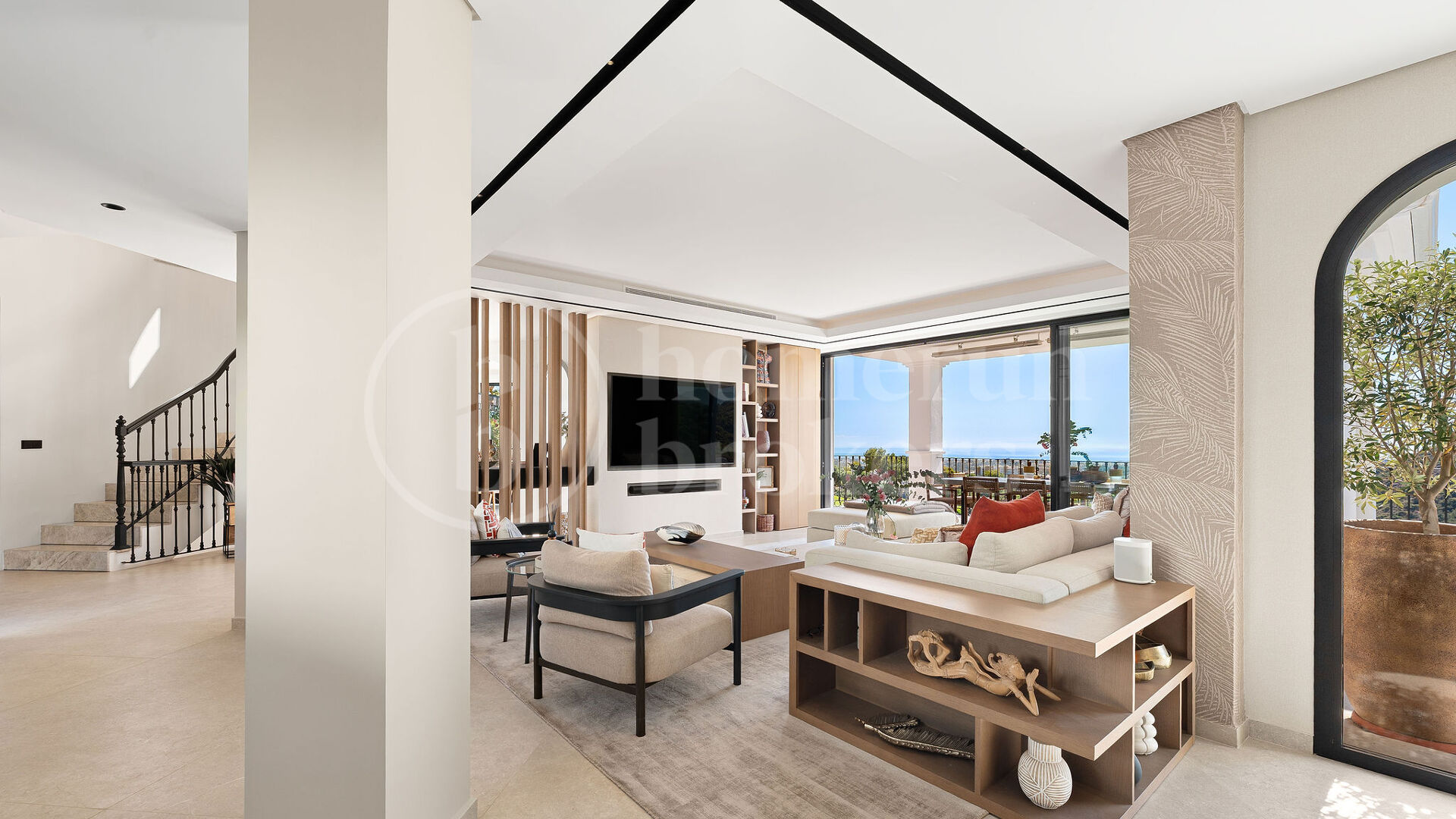 Villa Sophia – Fully Renovated Contemporary Villa in Los Arqueros, Benahavís