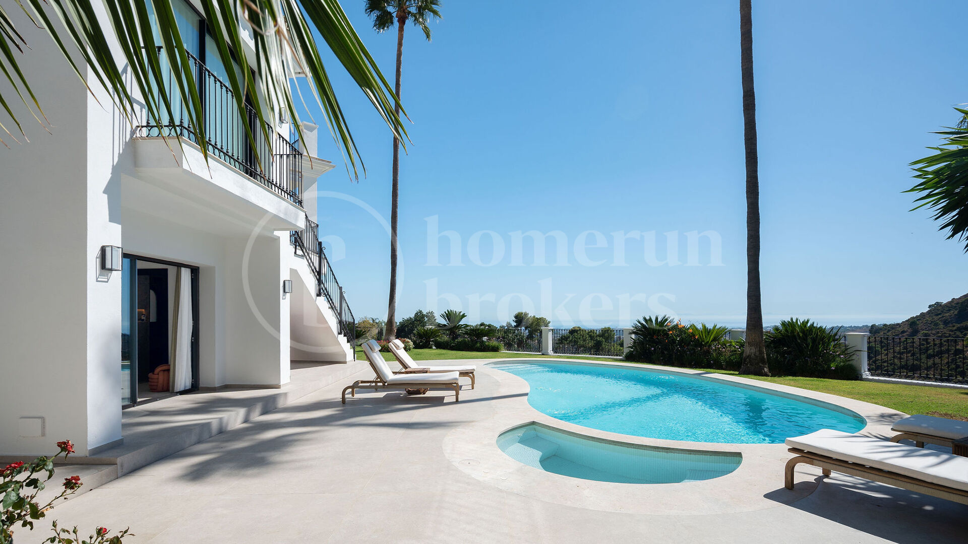 Villa Sophia – Fully Renovated Contemporary Villa in Los Arqueros, Benahavís