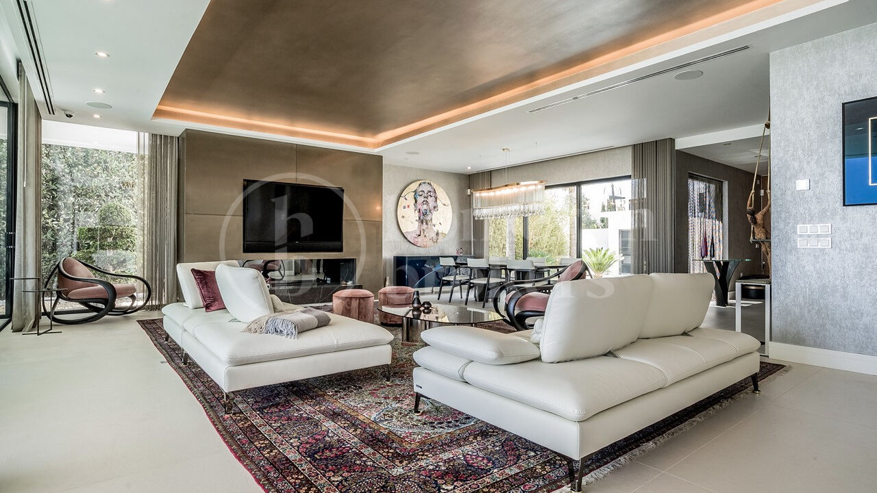 Villa Las Lomas - Contemporary Villa on Marbella Golden Mile