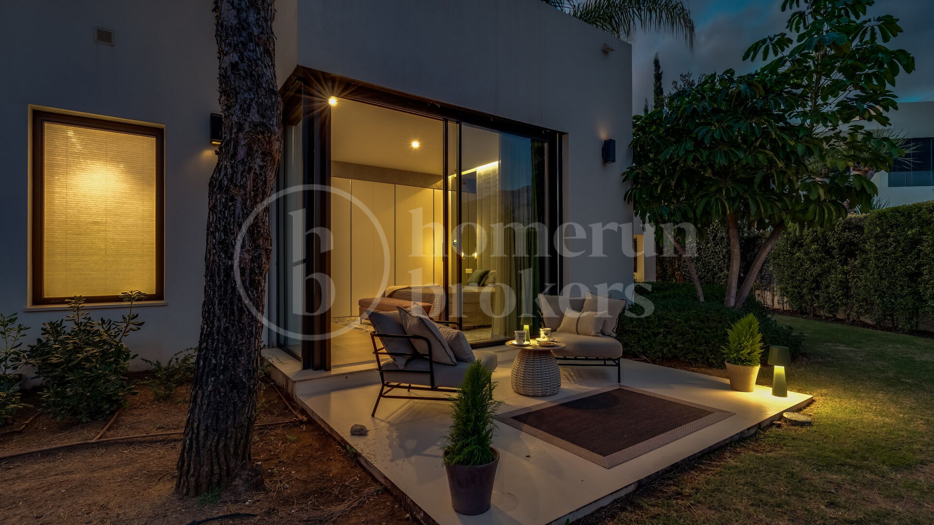 Villa Las Lomas - Contemporary Villa on Marbella Golden Mile