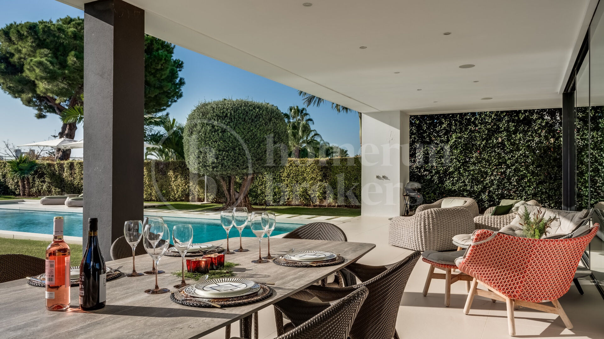 Villa Las Lomas - Contemporary Villa on Marbella Golden Mile