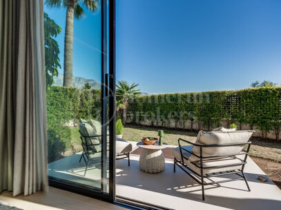 Villa Las Lomas - Contemporary Villa on Marbella Golden Mile