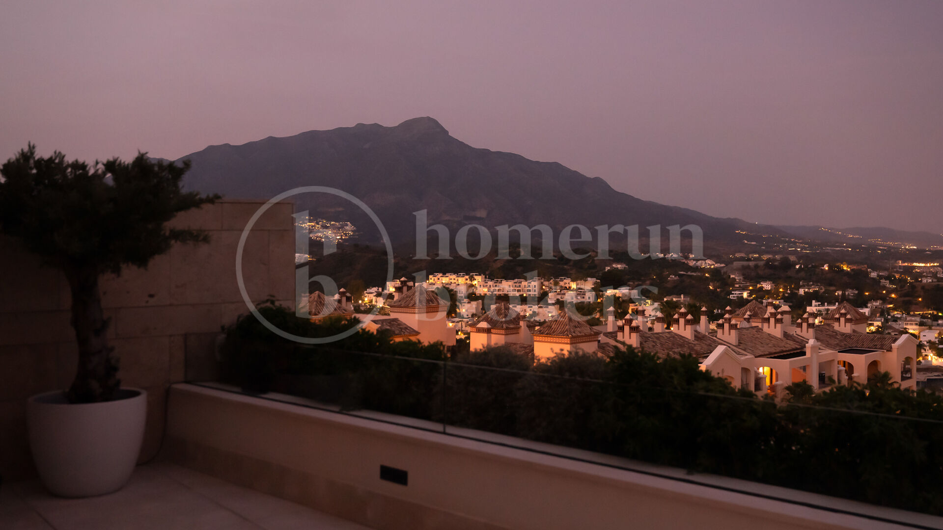 Apartment Grand View – Luxury Apartment for Sale in La Quinta