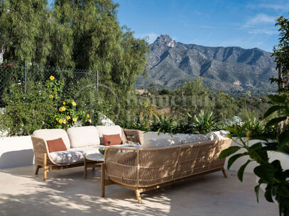 Casa Reina - Renovated Apartment on The Golden Mile