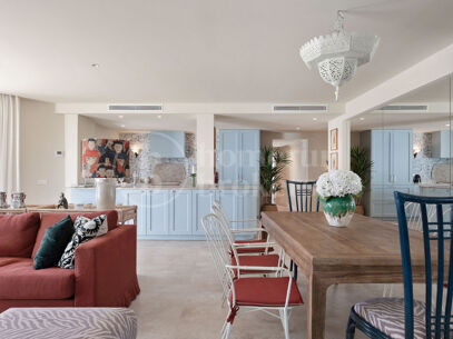Casa Reina - Renovated Apartment on The Golden Mile