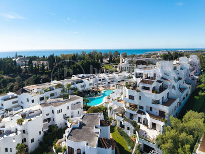 Casa Reina - Renovated Apartment on The Golden Mile