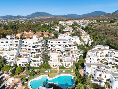 Casa Reina - Renovated Apartment on The Golden Mile