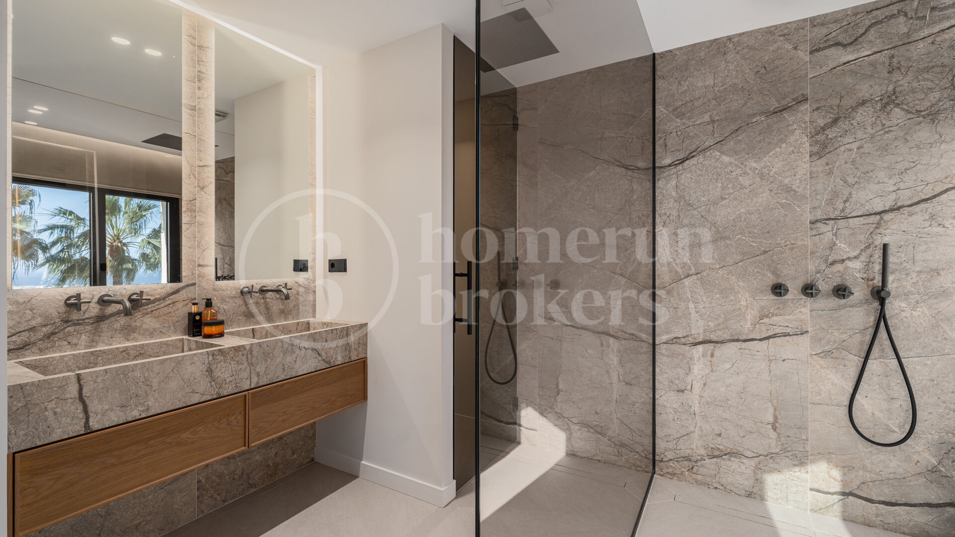 Townhouse Horizon – Renoverat radhus med havsutsikt i La Quinta