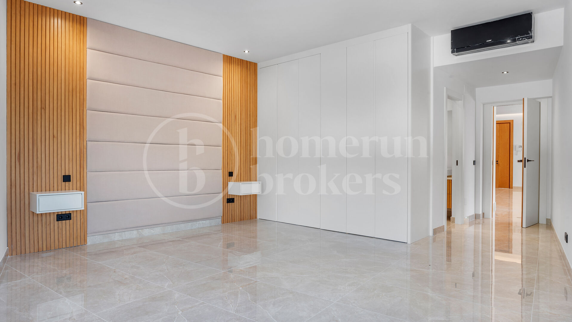 Villa Madroñal Palms - Renovated Five-Bedroom Villa for Sale in El Madroñal, Benahavís