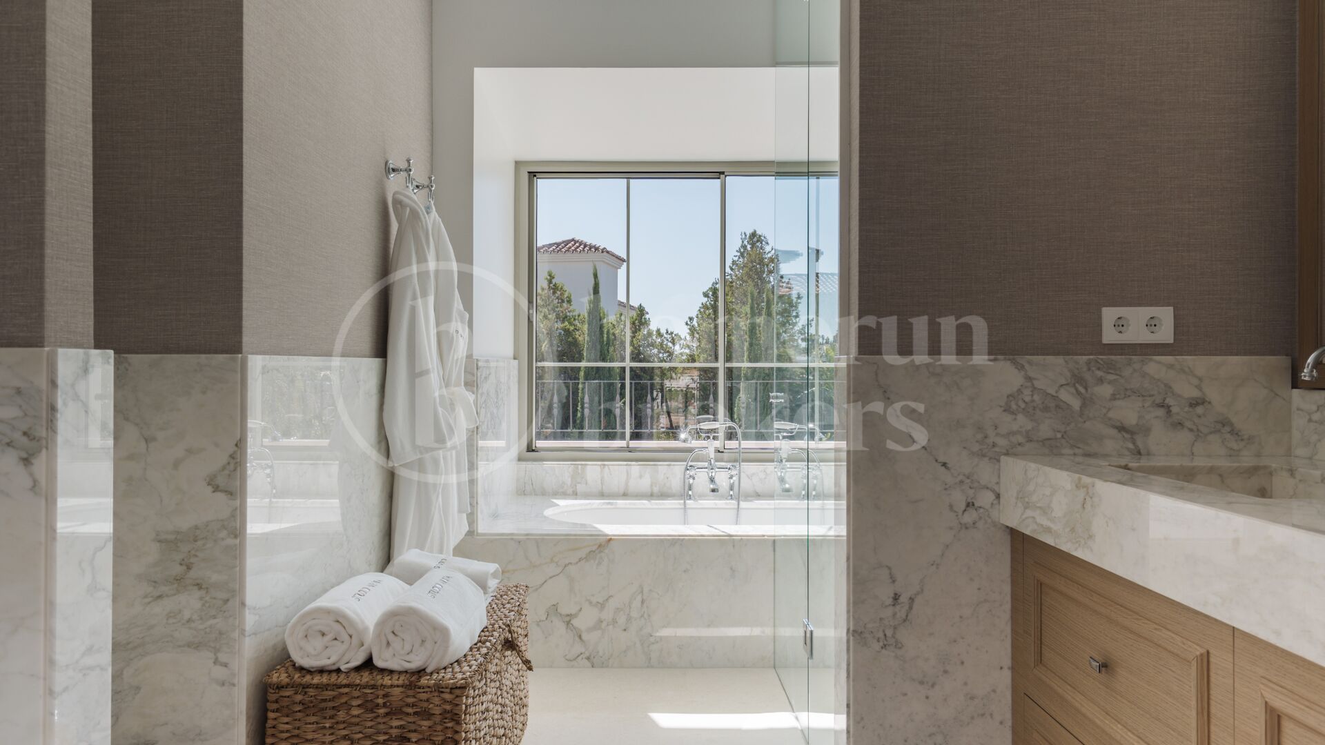 Villa Amelie – French-Inspired Luxury Villa in Nueva Andalucía