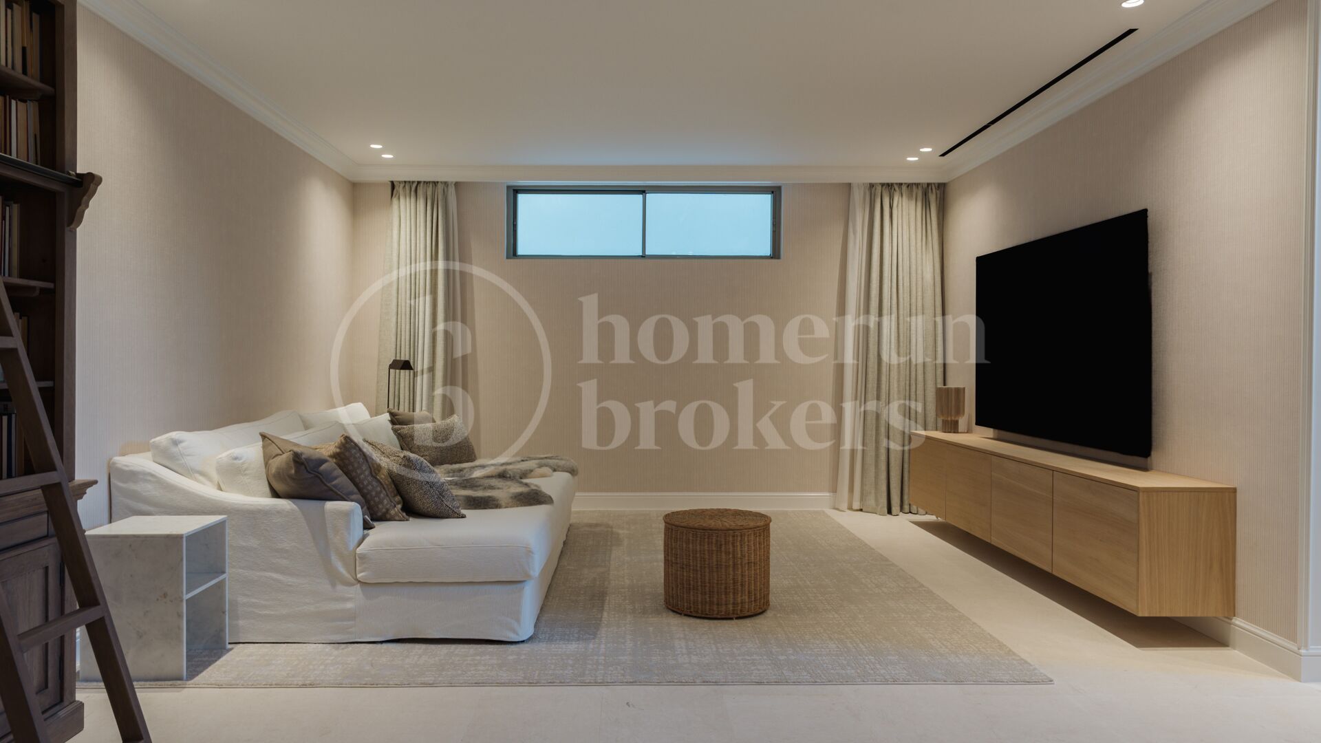 Villa Amelie – French-Inspired Luxury Villa in Nueva Andalucía